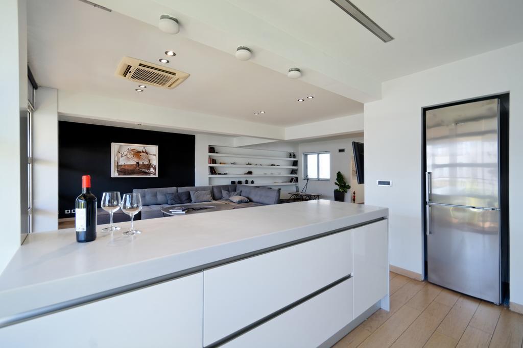 Апартаменты Hidesign Athens Art Loft Penthouse Acropolis View Экстерьер фото